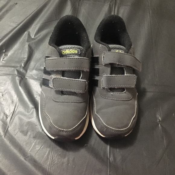 Adidas boys sneaker - Picture 2 of 8